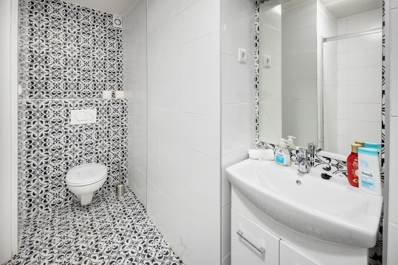 Modern Stay In Authentic Central Area Budapest Exterior foto